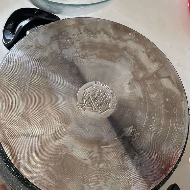 Taç Mutfak Mastercook Tencere Sorunu