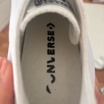 Aldığım Converse Ayakkabı Kullanılmış Ve Kutusu Hasarlı Çıktı