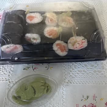 Sake China’dan Aldığım Sushiler Bozuk Geldi!