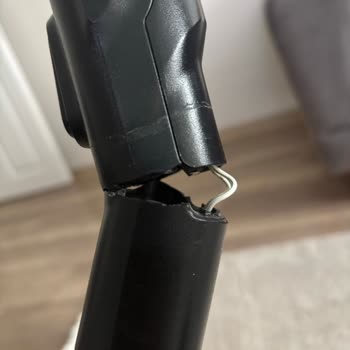 Philips Aqua Plus Şarjlı Dik Süpürge Kullanmadan Kırıldı, Değişim Talebim Var