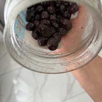 BİM İnci Marka Zeytinde Yabancı Cisim Şoku Yaşadık!