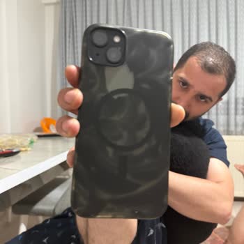 Apple Orijinal Kılıfım Kısa Sürede Yıprandı, Mağduriyetimin Giderilmesini İstiyorum