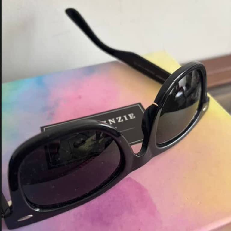 Kırılan Çerçeveye Ve Yetersiz Müşteri Hizmetine Çözüm İstiyorum