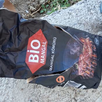 Şok Marketten Alınan Bio Mangal Kömürü Tamamen Toz Çıktı, Kullanılamaz Durumda