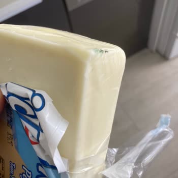 Aldığım Kaşar Peynirlerinin Küflü Çıkması Tekrarlıyor
