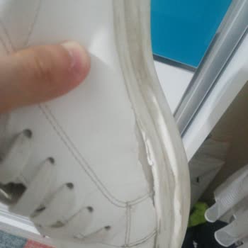 Kısa Sürede Deforme Olan Ayakkabı Ve Tatmin Etmeyen Kalite