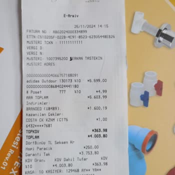 Boynerden Alınan Su Geçirmez Ayakkabı Aşırı Terleme Ve Müşteri Memnuniyetsizliği