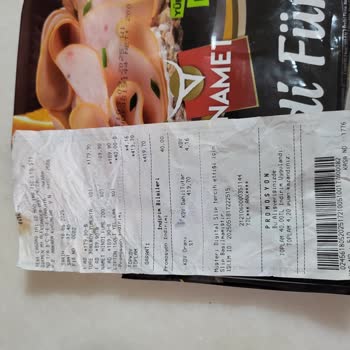 Namet Hindi Füme Ürününde Plastik Parça Şoku: Çocuğumun Sağlığı Tehlikeye Girdi