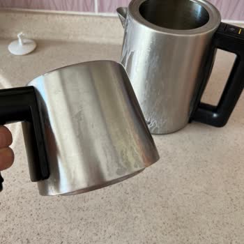 Glint Bitkisel Çözücü Leke Çıkarıcı Çaycıda Kalıcı Leke Bıraktı, Ulaşamıyorum