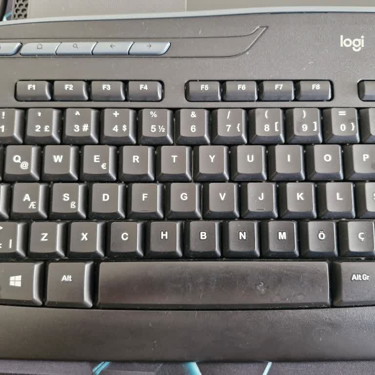 Logitech Klavyede V Ve H Tuşları Yanlış Basıyor, Defolu Ürün Mağduriyeti