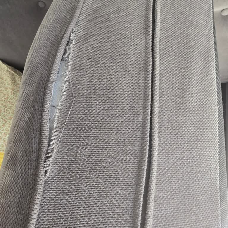 Koltuk Minderi Dikiş Açıldı Kullanıcı Hatası Denilerek Mağdur Edildim