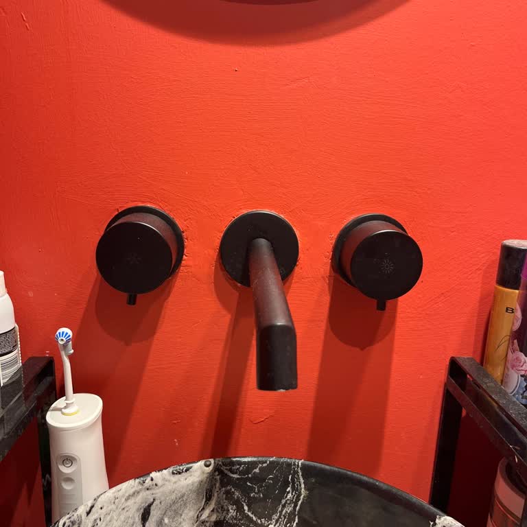 Teska Lavabo Bataryası Sürekli Arızalanıyor, Servis İlgisizliği