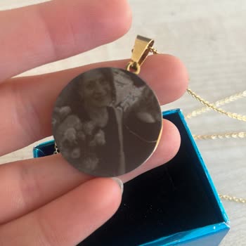 Sipariş Edilen Kolyeler Beklentiyi Karşılamadı Ve İletişim Kurulamıyor