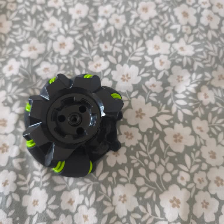 Akrobat Araba Tekerleri Kırıldı, Yedek Parça Talebim Karşılanmadı