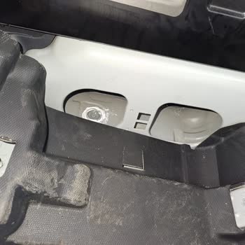 Sıfır Araçta Çözülemeyen Hatalar Ve Yetersiz Servis Deneyimi