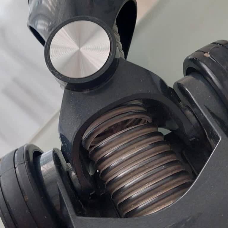 6 Aylık Süpürgeye Fahiş Onarım Ücreti Ve Garanti Sorunu