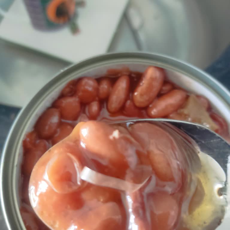 Tamek Barbunya Pilaki İçinden Plastik İp Çıktı