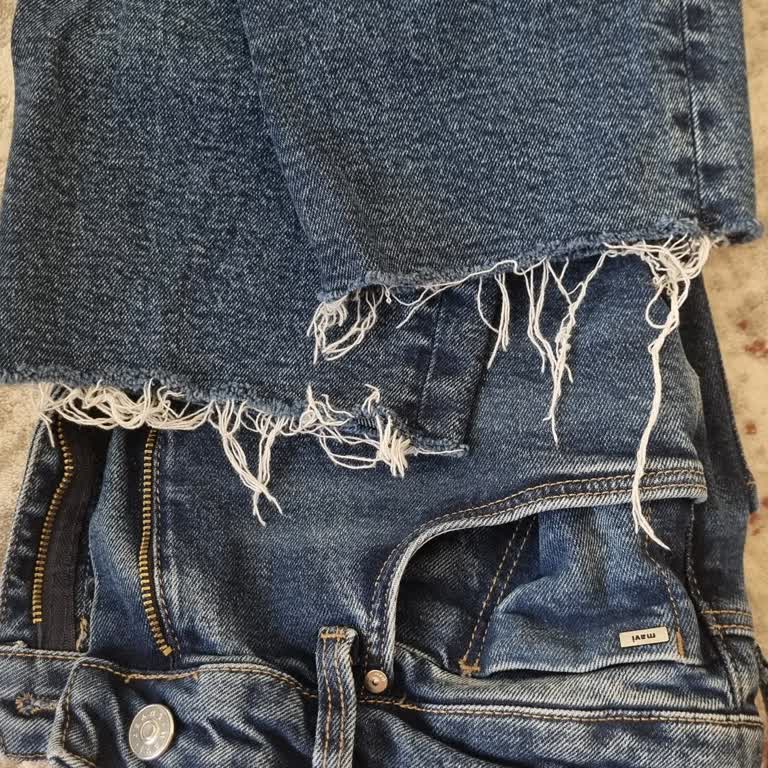 Yıkama Sonrası Kot Pantolonun Paçası Sürekli Sökülüyor