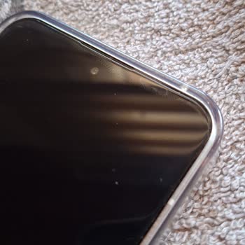 Spigen Türkiye Ekran Koruyucu Sürekli Üstten Açılıyor, Çözüm Bulunamıyor