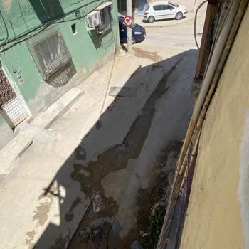 Yarım Kalan Doğalgaz Çalışması Mahallede Toz Ve Sorunlara Neden Oluyor