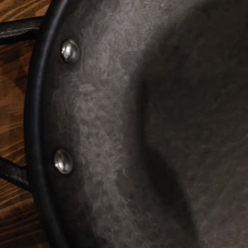 Kela Rhino Tava İkinci Kullanımda Kaplaması Döküldü Muhatap Bulamıyoruz