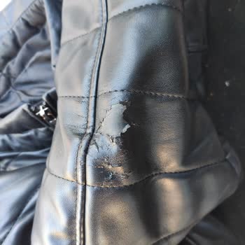 Aldığım Deri Montun Derisi Döküldü, Garanti Süresiyle İlgili Sorun Yaşadım
