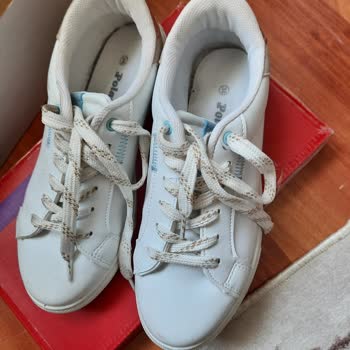 FLO'dan Aldığım Ayakkabının Tabanı İlk Kullanımda Koptu, İade Talebim Reddedildi