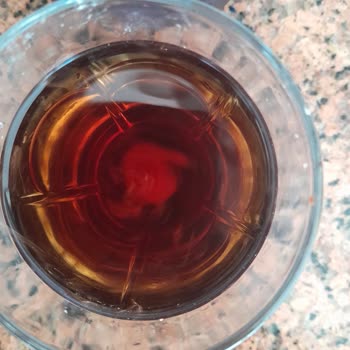 Didi Şeftali Soğuk Çayda Yabancı Maddelerle Karşılaştım