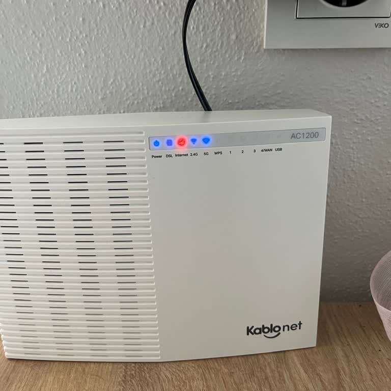 Sürekli Kesilen Ve Düşük Hızlı İnternet Nedeniyle Mağduriyet Yaşıyorum