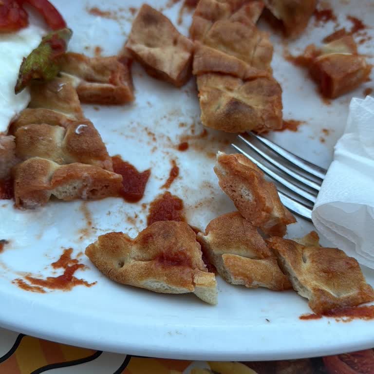 Viaport HD İskender'de Hayal Kırıklığı: Kötü Servis Ve Gecikmeler