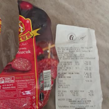 Aldığımız Sucuk Nedeniyle Zehirlendik Çocuğum Günlerdir Hasta