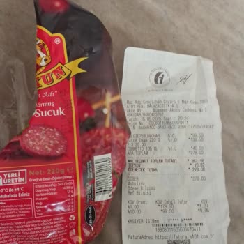 Aldığımız Sucuk Nedeniyle Zehirlendik Çocuğum Günlerdir Hasta