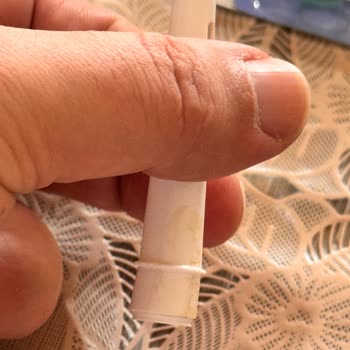 Oral-B Cepillo, cabezales con manchas y defecto de higiene en Amazon