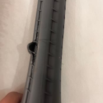 Saç Şekillendirici Cihaz Saç Dökülmesine Ve Arızalara Sebep Oldu