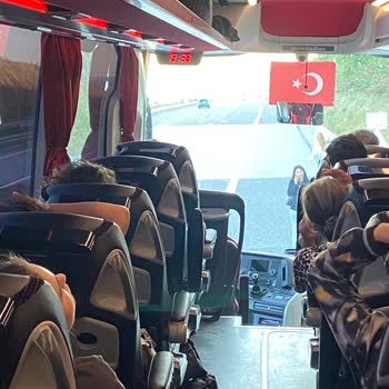 Otobanda Saatlerce Mahsur Kaldık Çözüm Sunulmadı