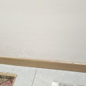 Deprem TOKİ Konutunda Süregelen Su Kaçağına Çözüm Bulunmuyor