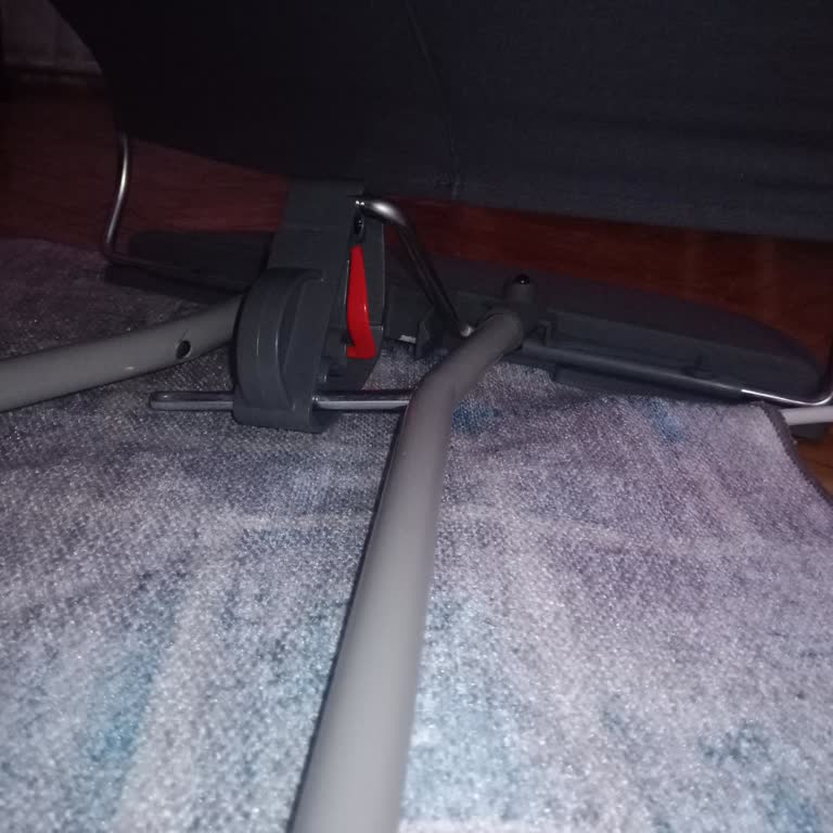 Pierre Cardin Ana Kucağında Güvenlik Sorunu, Bebeğimiz İki Kez Düştü