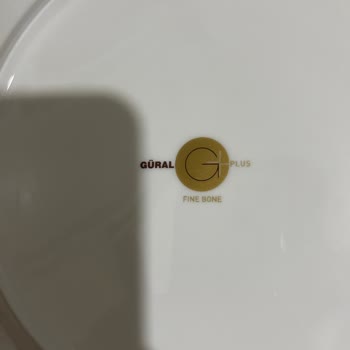 Güral Porselen Yemek Takımının Desenleri İlk Yıkamada Silindi