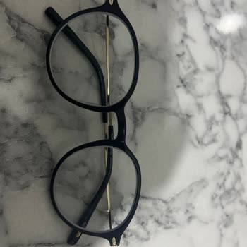 Aldığım Gözlükte Sürekli Sorun Ve İlgisiz Mağaza Yaklaşımı Yaşadım