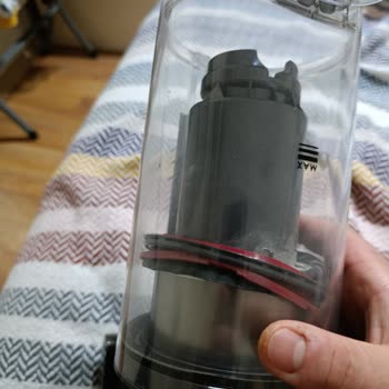 Yeni Alınan Dyson Süpürgede Kısa Sürede Parça Sorunu