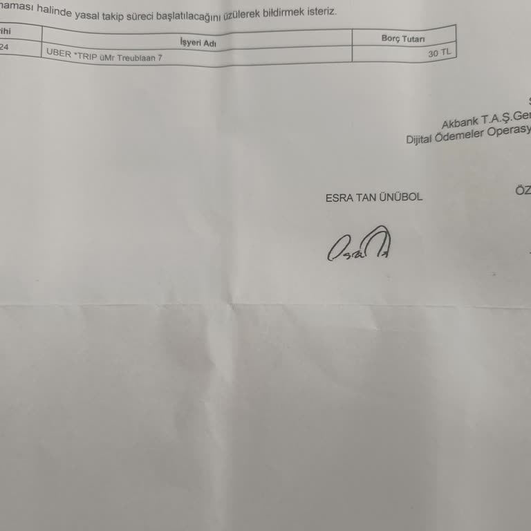 Akbank'tan Görünmeyen Borç İçin Tekrarlayan Uyarı Ve Mesajlar