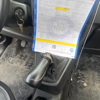 Araç Muayenesinde Vites Kolunun Kırılması Ve Sorumluluk Reddi