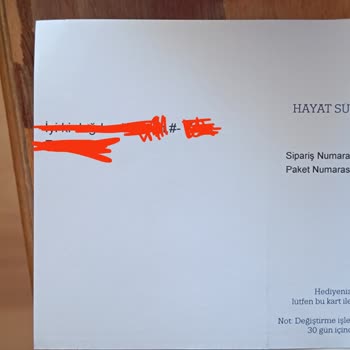 Online Alınan Hediye Cüzdanın Paketlemesi Ve Sunumu Hayal Kırıklığı Yarattı