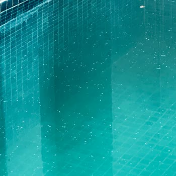 Görsellerle Alakası Olmayan Villa Ve Eksik Hizmet Deneyimi