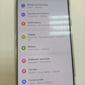 Samsung S25 Ultra’da Dil Sorunu: Tamamen Türkçe Yapılamıyor