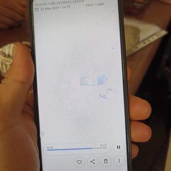 Reeder Telefonumda Sürekli Donma Ve Kamera Sorunları Yaşıyorum