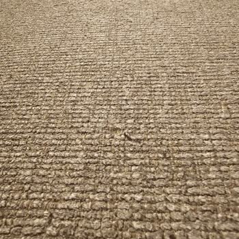 Mitra Koltuk Takımında Kısa Sürede Kumaş Deformasyonu Sorunu