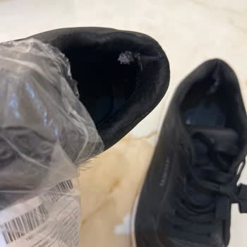 Skechers Ayakkabıda Aynı Yerden Yırtılma Sorunu Ve İlgisiz Müşteri Hizmetleri