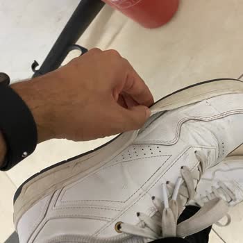 Aldığım Puma Ayakkabının Tabanı Kısa Sürede Ayrıldı, İade Ya Da Değişim İstiyorum