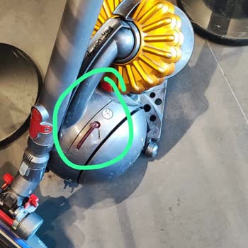 Sağlam Verdiğim Süpürgeyi Kırık Teslim Ettiler, Mağdur Edildim